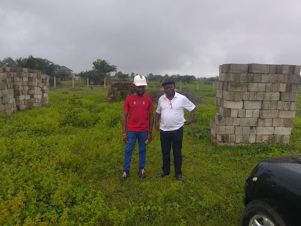 CAMELS members at the construction site